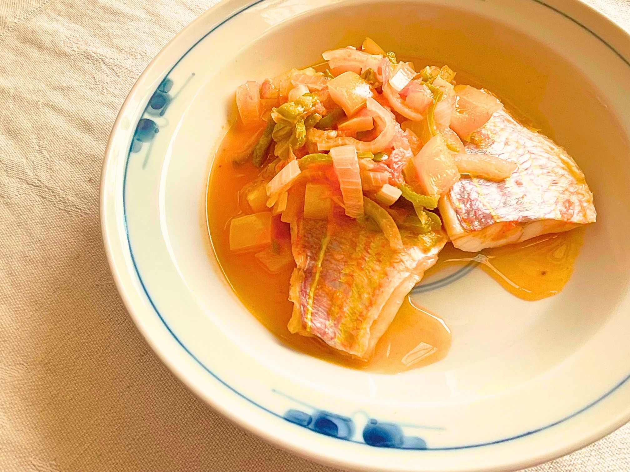 一汁三菜の食事イメージ